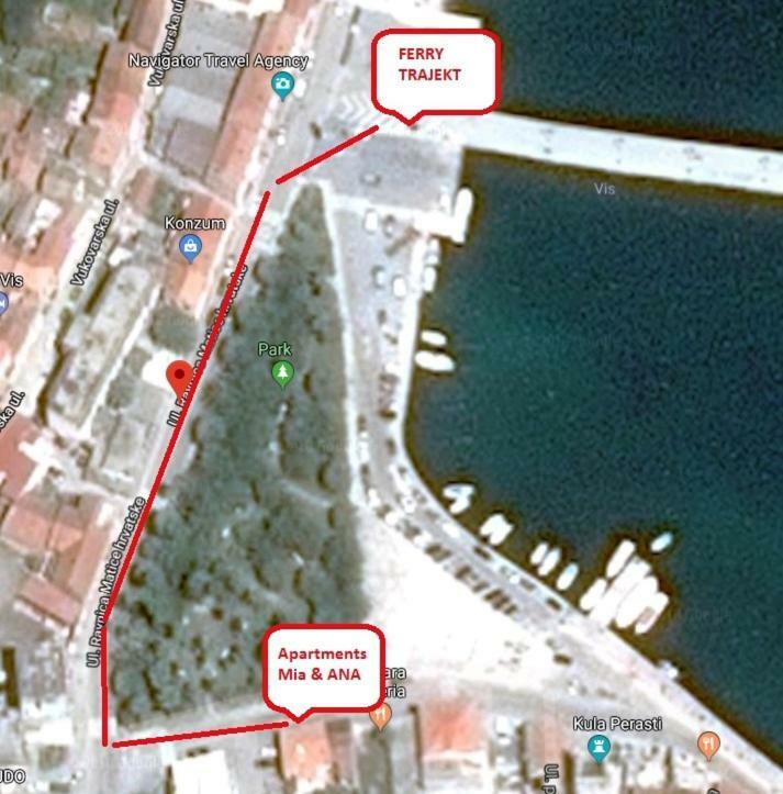 Studio Apartments Ana & Mia วิส ภายนอก รูปภาพ